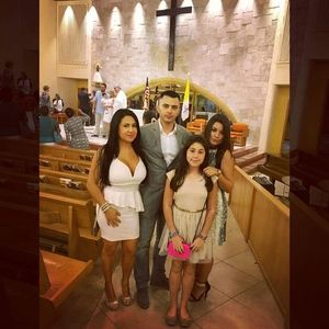 Meet your Posher, Leo