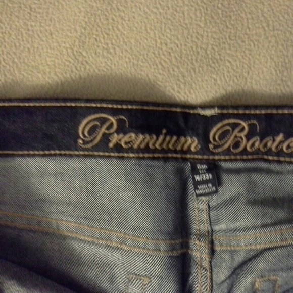 Gap bootcut jeans- new with tags - Picture 3 of 3