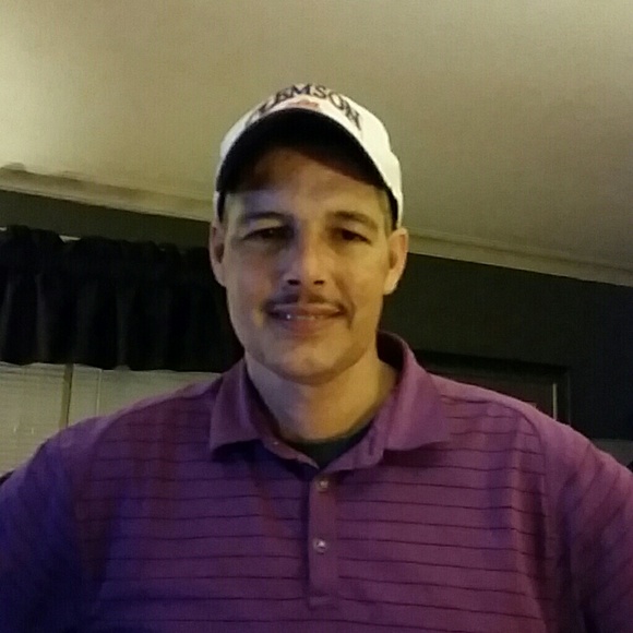 Meet your Posher, Chris - Picture 1 of 1