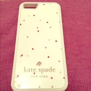 White iPhone 6 case