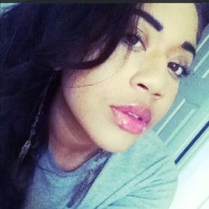 Meet your Posher, Marci