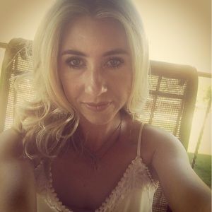 Meet your Posher, Carly