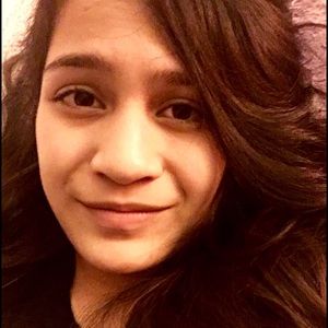 Meet your Posher, Maddy