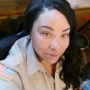 Meet your Posher, Love leah