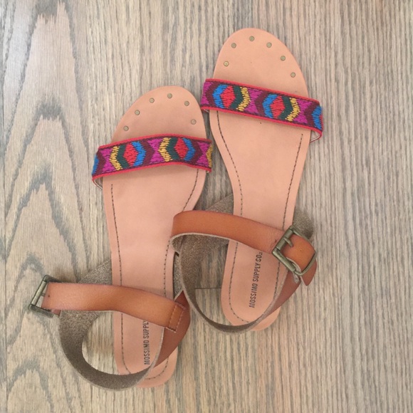 Embroidered leather sandals!