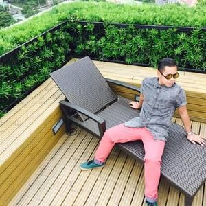 Meet your Posher, Darcy