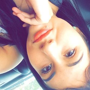 Meet your Posher, Mayra