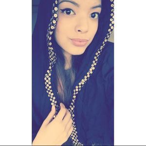 Meet your Posher, Mimi