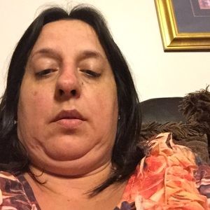 Meet your Posher, Rena