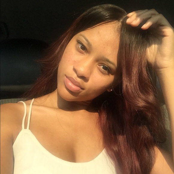 Meet your Posher, Sade