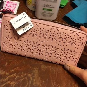 Coach Zip Wallet