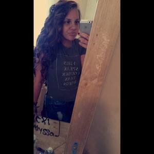 Meet your Posher, Kaylee