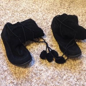 Black boots