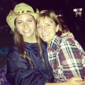 Meet your Posher, Linda