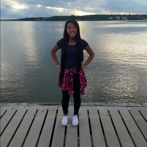 Meet your Posher, Rebekah