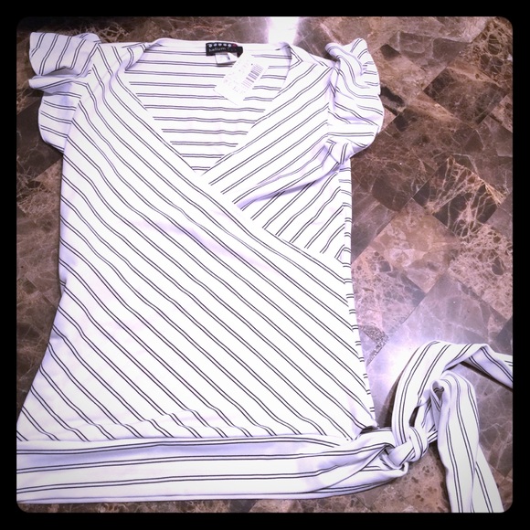 Black and white top