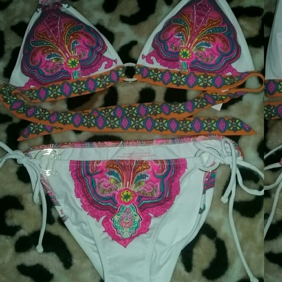 Victoriass secret bikini