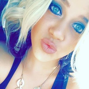 Meet your Posher, Jenna