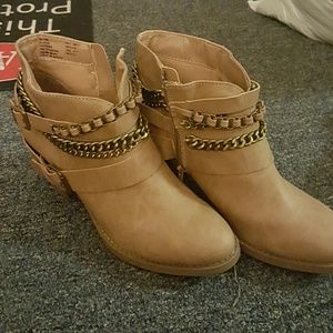 Like new boots