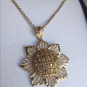 Meet your Posher, Carime