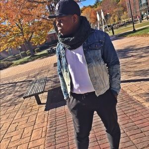 Meet your Posher, Chad