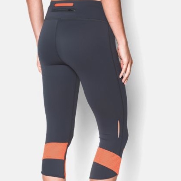NWOT Under Armour HeatGear Compression Leggings