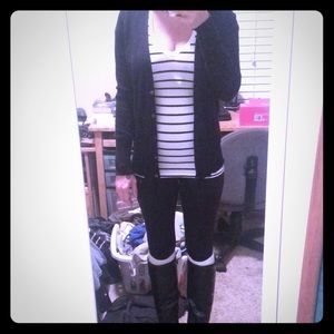 Black and white striped v-neck tee