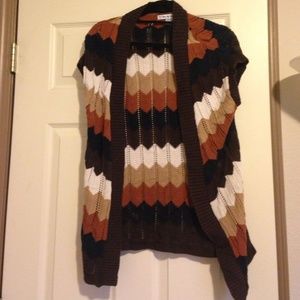 Short sleeve cardigan