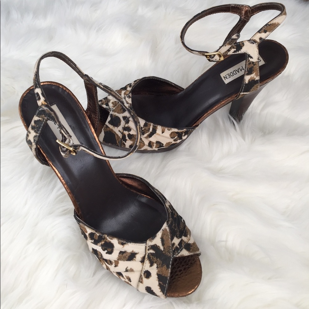 Steven Madden Leopard Print Ultimit Sandal