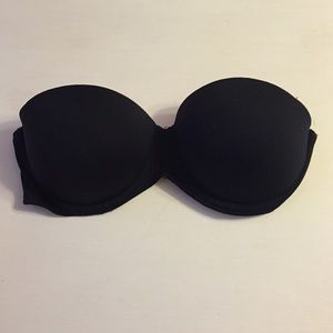 VS strapless push-up black bra size: 32D