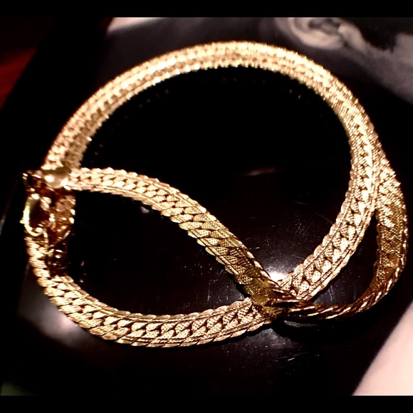 Gold Linked Necklace