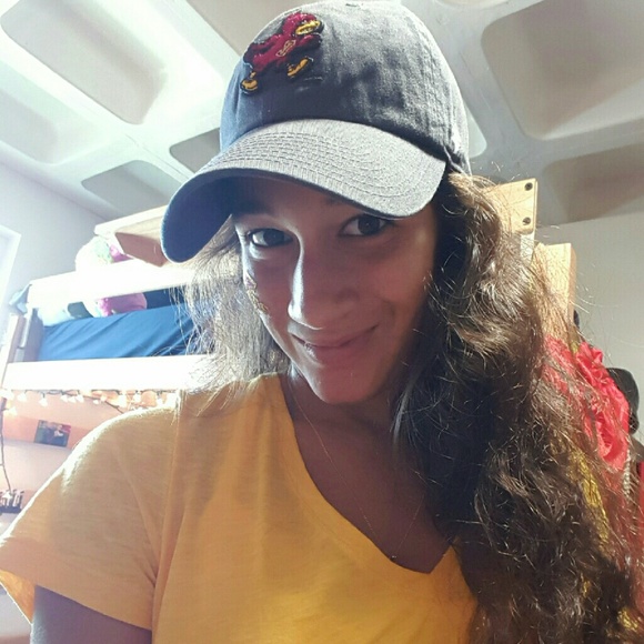 📦CLOSET CLEANOUT!!! CHECK IT OUT!!! :)📦🎉 - Picture 2 of 2