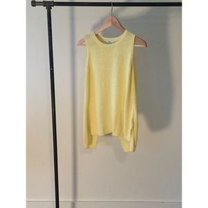 Bar III yellow tulip back tank