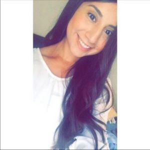 Meet your Posher, Marisa