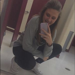 Meet your Posher, Brooke