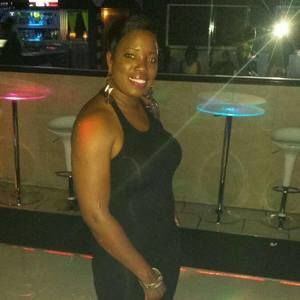 Meet your Posher, Claudine