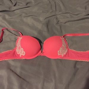 Ella Gel Aerie beautiful push up bra.
