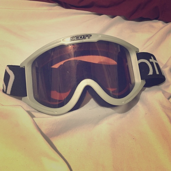 Scott brand snowboarding/skiing goggles