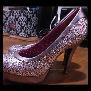 Xoxo sparkly heels