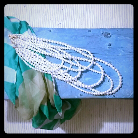 Necklace - Picture 2 of 2