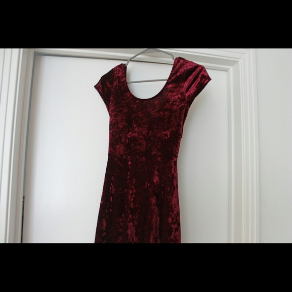 Funky Red Velvet Dress - Picture 2 of 4