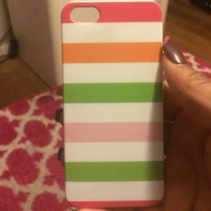 iPhone 5s case little scratched on back