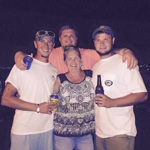 Meet your Posher, Ray