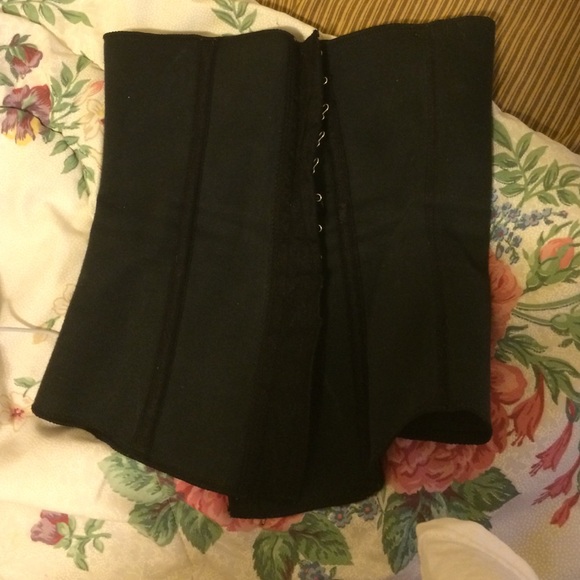 Waist Trainer