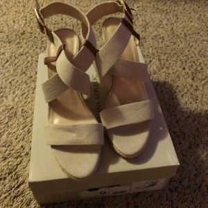 banana republic tan wedges
