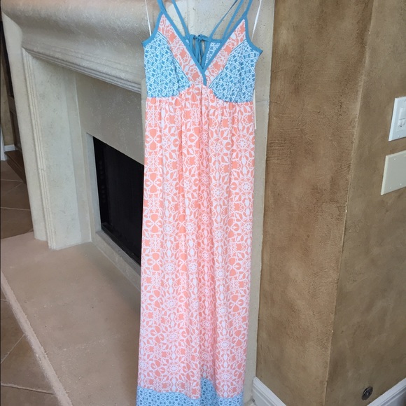Love Stitch Beach breeze maxi dress - Picture 4 of 4