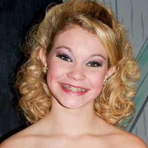 Meet your Posher, Julia