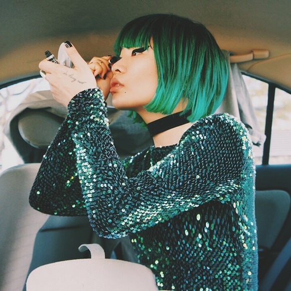 🔴SOLD🔴green sparkle gabby dress from motel rocks - Picture 2 of 3