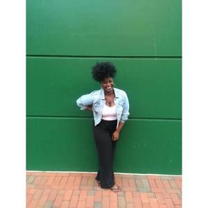 Meet your Posher, Chanelle