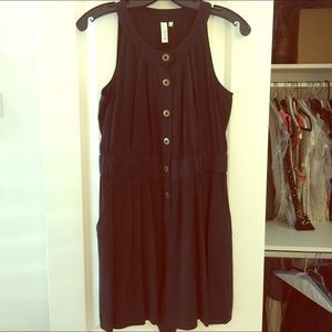 SINE black romper w/ buttons up front. Sz. 4